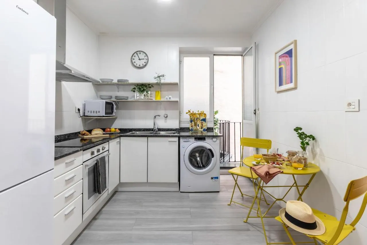 Apartment Inar Centrico Apartamento Junto Ayuntamiento & Ria Bilbao