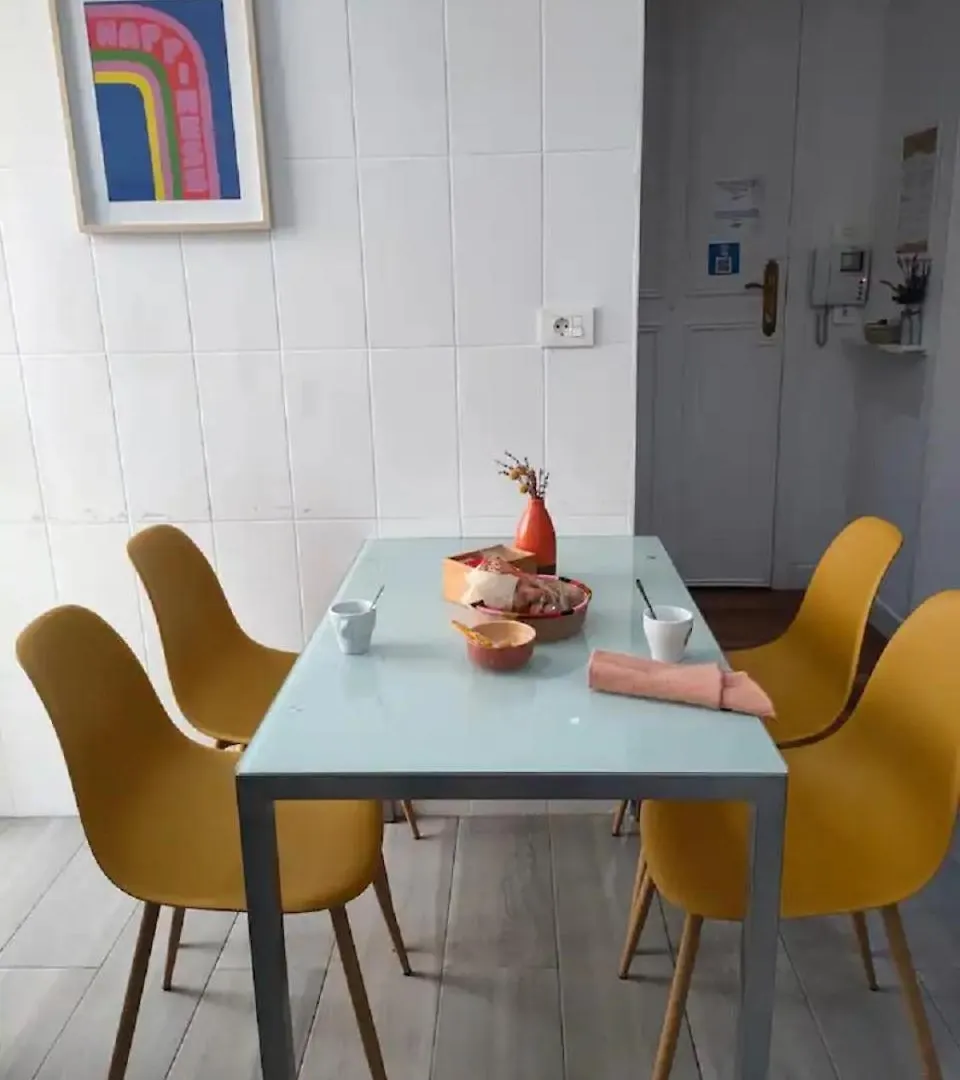 Apartment Inar Centrico Apartamento Junto Ayuntamiento & Ria Bilbao
